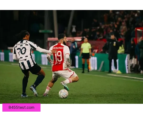 欧冠焦点之夜全场集锦回顾豪门对决进球瞬间与战术解析精彩看点总览